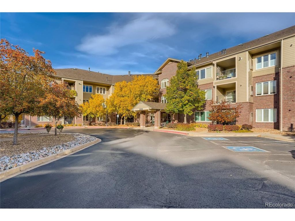 2896 W Riverwalk Cir A109, Littleton, CO 80123