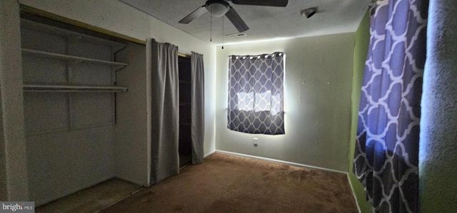 39 GIRARD AVE, Sicklerville, NJ 08081