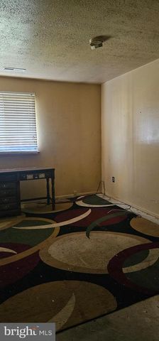 39 GIRARD AVE, Sicklerville, NJ 08081