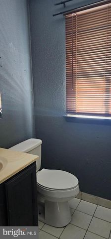 39 GIRARD AVE, Sicklerville, NJ 08081