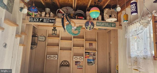 39 GIRARD AVE, Sicklerville, NJ 08081