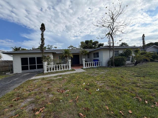6260 SW 6th Street, Margate, FL 33068