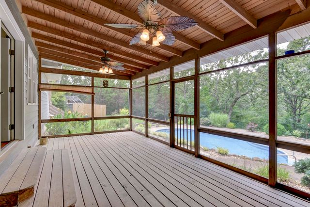 2006 W Broadway Street, West Plains, MO 65775