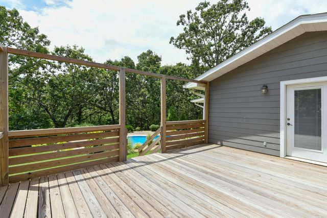 2006 W Broadway Street, West Plains, MO 65775