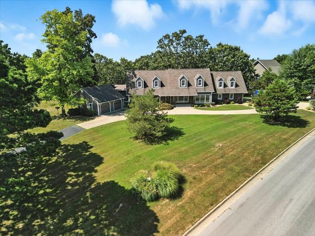 2006 W Broadway Street, West Plains, MO 65775