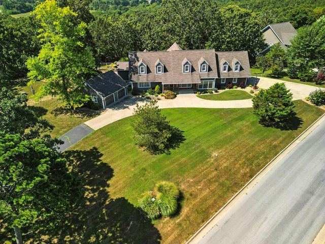 2006 W Broadway Street, West Plains, MO 65775