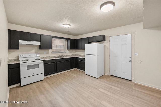 1351 S 20th St, Louisville, KY 40210