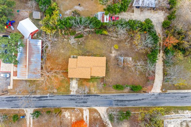 311 Leslie DR, Kerrville, TX 78028