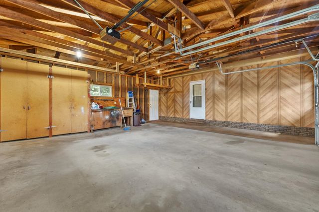 5311 4th Street SW, Minot, ND 58701