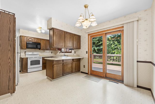 5311 4th Street SW, Minot, ND 58701