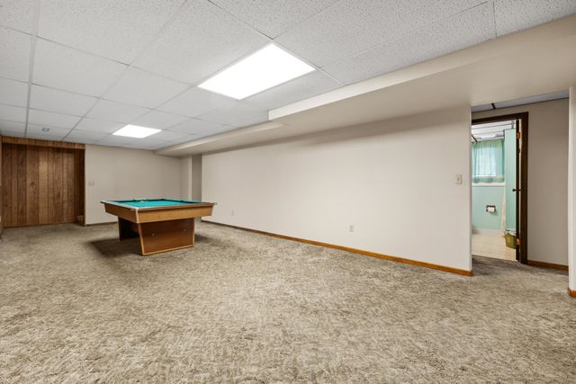 5311 4th Street SW, Minot, ND 58701