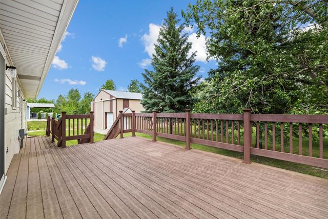 5311 4th Street SW, Minot, ND 58701