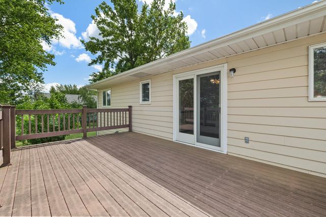 5311 4th Street SW, Minot, ND 58701