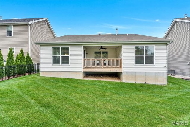 1534 Cascade Lane, Eureka, MO 63025