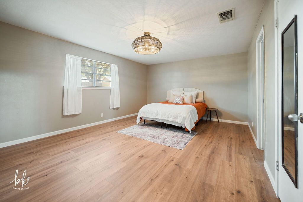 Image 9 of property listing at 3609 Old Post Court, San Angelo, TX 76904