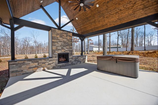 21 Destineys Way, Gruetli Laager, TN 37339