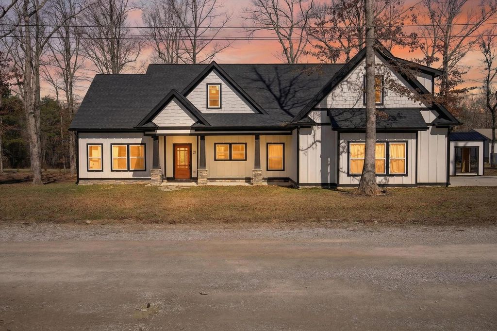 21 Destineys Way, Gruetli Laager, TN 37339