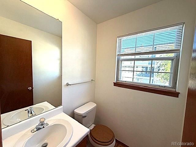 1699 S Trenton Street 95, Denver, CO 80231