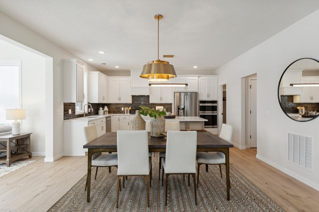 10937 37th Street N, Lake Elmo, MN 55042