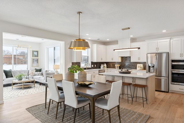 10937 37th Street N, Lake Elmo, MN 55042