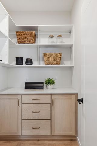 10937 37th Street N, Lake Elmo, MN 55042