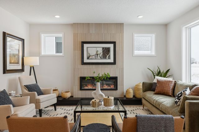 10937 37th Street N, Lake Elmo, MN 55042