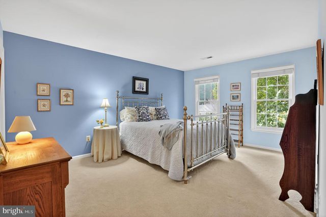 6408 JUMET CT, Fairfax Station, VA 22039
