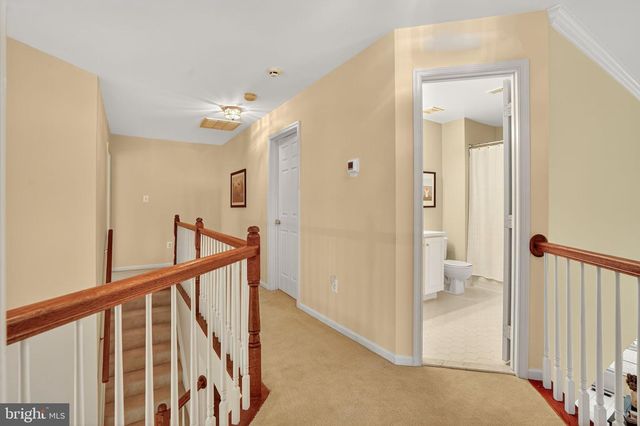 6408 JUMET CT, Fairfax Station, VA 22039