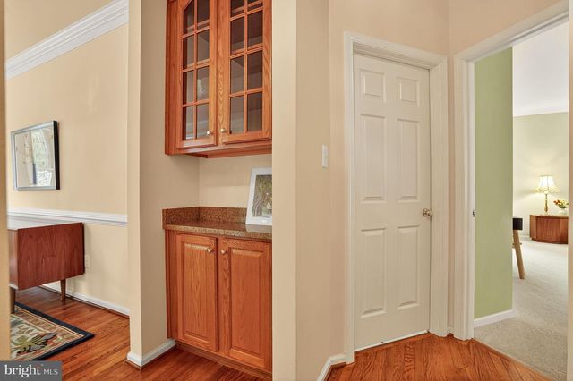 6408 JUMET CT, Fairfax Station, VA 22039
