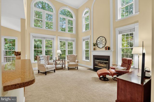 6408 JUMET CT, Fairfax Station, VA 22039