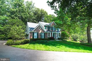 6408 JUMET CT, Fairfax Station, VA 22039