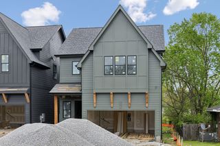 2429B Chapman Dr, Nashville, TN 37206