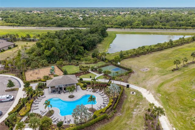 5504 SUMMIT GLEN, Bradenton, FL 34203