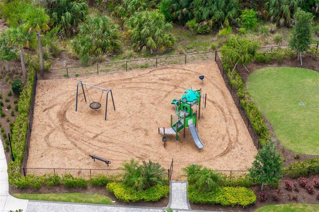 5504 SUMMIT GLEN, Bradenton, FL 34203