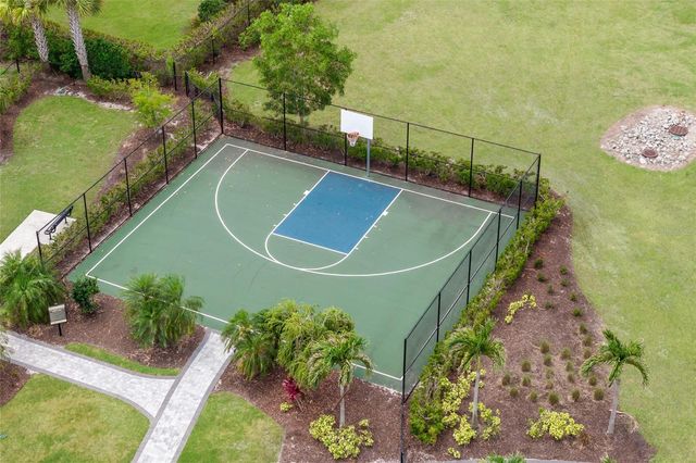 5504 SUMMIT GLEN, Bradenton, FL 34203