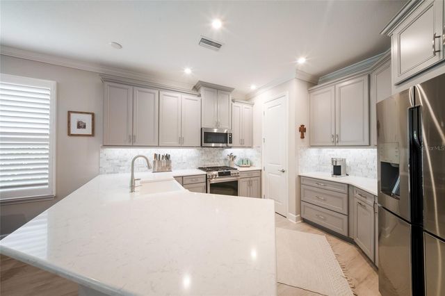5504 SUMMIT GLEN, Bradenton, FL 34203