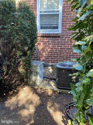 172 BRIDGE ST, Drexel Hill, PA 19026