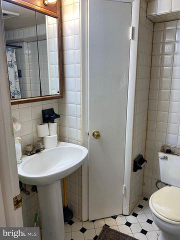 172 BRIDGE ST, Drexel Hill, PA 19026