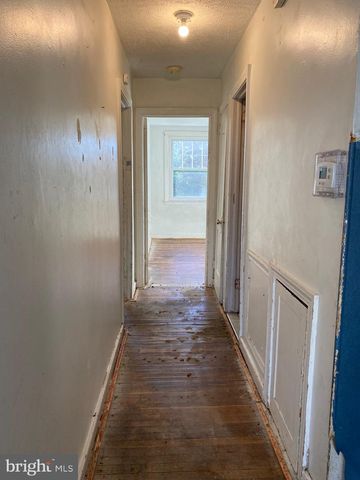 172 BRIDGE ST, Drexel Hill, PA 19026