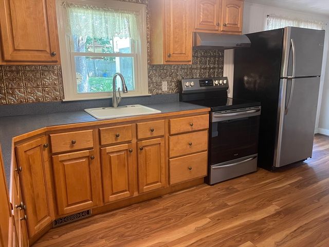 20 Becky Ave, Gardner, MA 01440