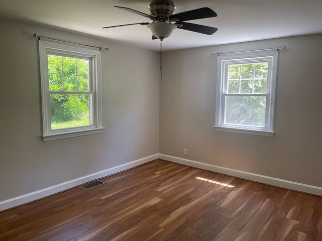 20 Becky Ave, Gardner, MA 01440