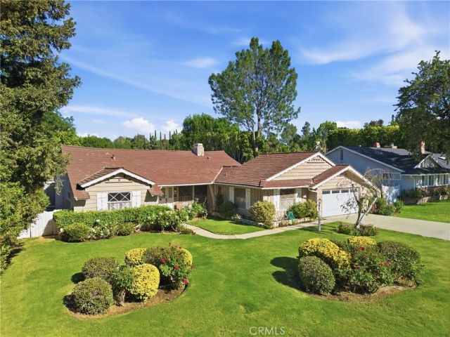 5430 Corbin Avenue, Tarzana, CA 91356