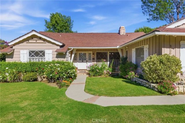 5430 Corbin Avenue, Tarzana, CA 91356