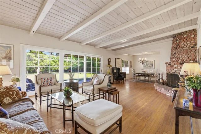 5430 Corbin Avenue, Tarzana, CA 91356