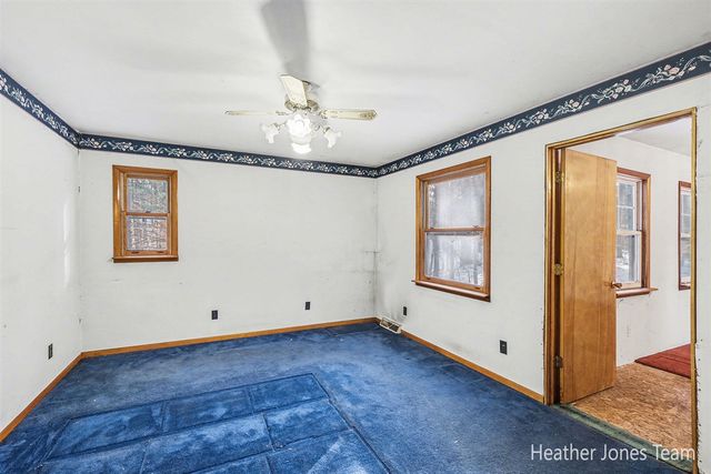 10136 Connelley Avenue, Greenville, MI 48838