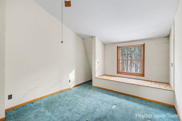 10136 Connelley Avenue, Greenville, MI 48838