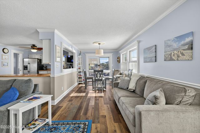 216 Oyster Lane, N Topsail Beach, NC 28460