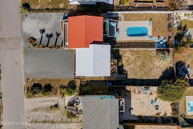 216 Oyster Lane, N Topsail Beach, NC 28460