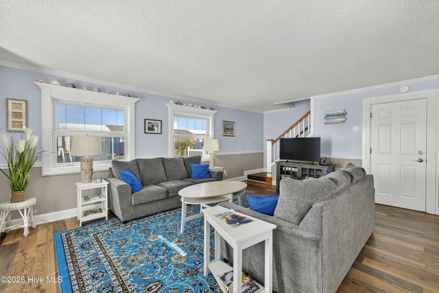 216 Oyster Lane, N Topsail Beach, NC 28460