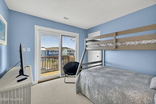 216 Oyster Lane, N Topsail Beach, NC 28460